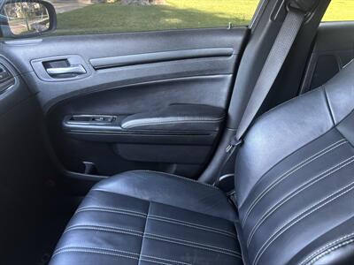 2013 Chrysler 300 Series S   - Photo 23 - North Hollywood, CA 91601