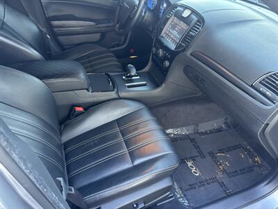 2013 Chrysler 300 Series S   - Photo 8 - North Hollywood, CA 91601