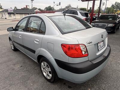 2007 Kia Rio LX - Photo 5 - North Hollywood, CA 91601