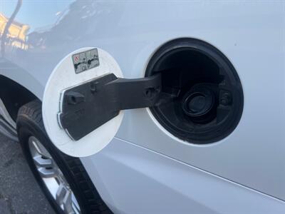 2019 Chevrolet Suburban LT - Photo 78 - North Hollywood, CA 91601