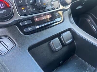 2019 Chevrolet Suburban LT - Photo 30 - North Hollywood, CA 91601