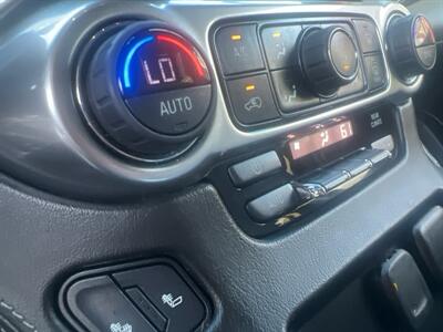 2019 Chevrolet Suburban LT - Photo 28 - North Hollywood, CA 91601