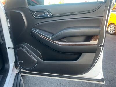 2019 Chevrolet Suburban LT - Photo 68 - North Hollywood, CA 91601