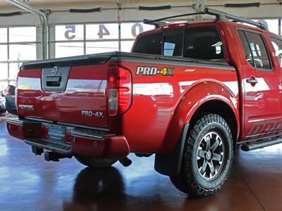 2018 Nissan Frontier PRO-4X  4X4 - Photo 9 - North Canton, OH 44720