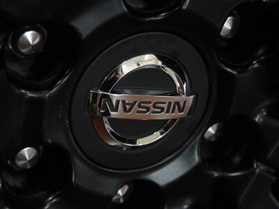 2018 Nissan Titan SV  Midnight Edition 4X4 - Photo 47 - North Canton, OH 44720
