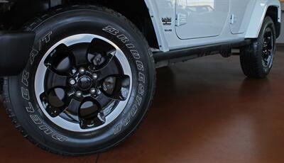 2014 Jeep Wrangler Unlimited Polar Edition  Hard Top 4X4 - Photo 39 - North Canton, OH 44720