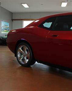 2009 Dodge Challenger R/T Plus  Moonroof Leather   - Photo 52 - North Canton, OH 44720