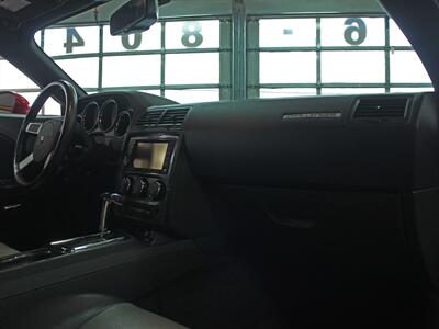 2009 Dodge Challenger R/T Plus  Moonroof Leather   - Photo 29 - North Canton, OH 44720