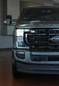 2022 Ford F-250 Super Duty Lariat  Moon Roof Navigation 4X4 - Photo 47 - North Canton, OH 44720