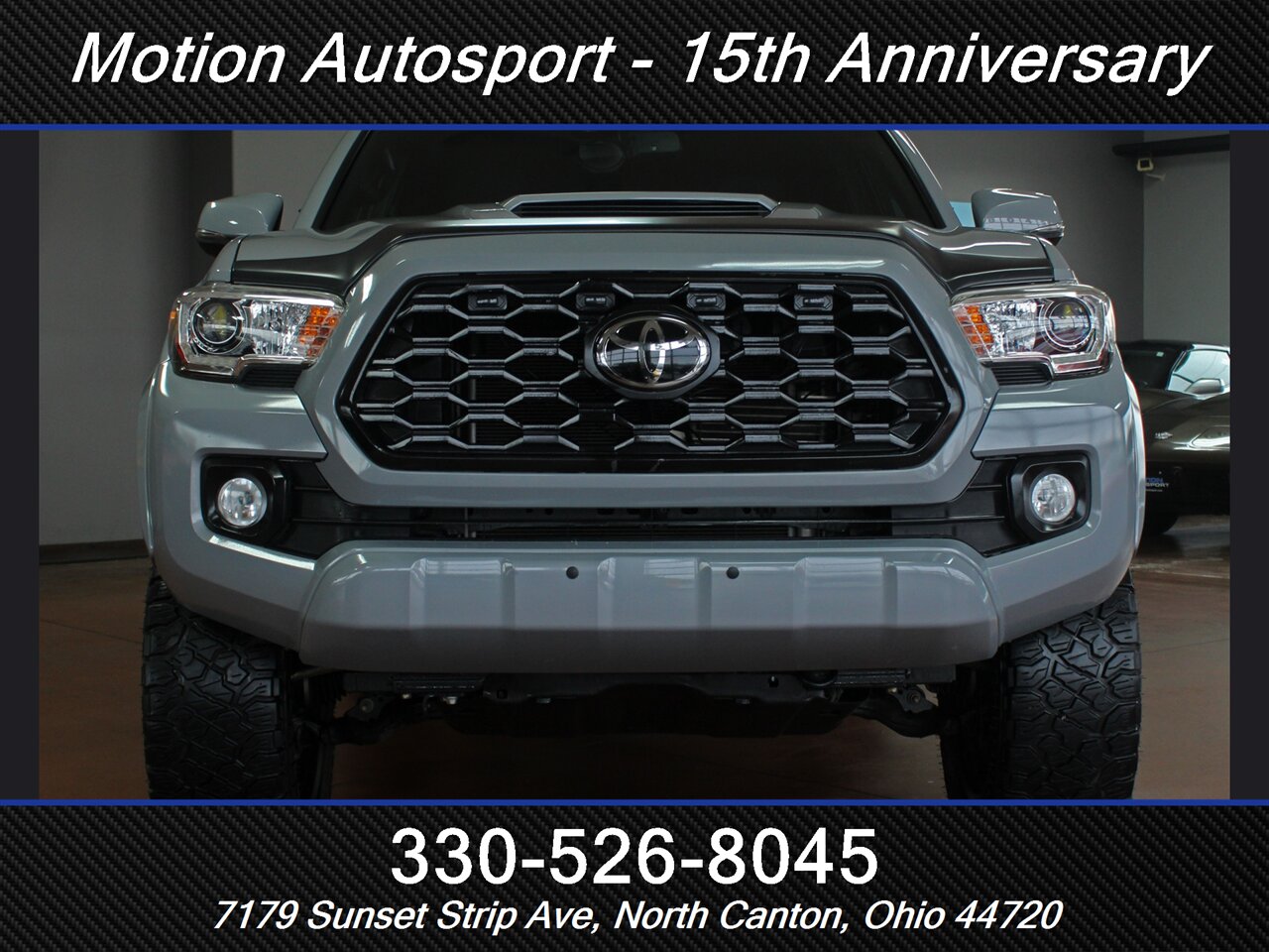 2020 Toyota Tacoma TRD Sport Custom Lift 4X4 - Photo 3 - North Canton, OH 44720