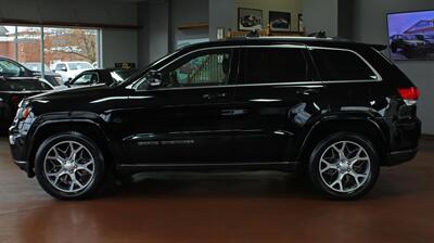 2018 Jeep Grand Cherokee Sterling Edition  Moon Roof Navigation 4X4 - Photo 5 - North Canton, OH 44720