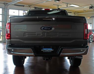 2021 Ford F-150 XLT  4X4 - Photo 7 - North Canton, OH 44720