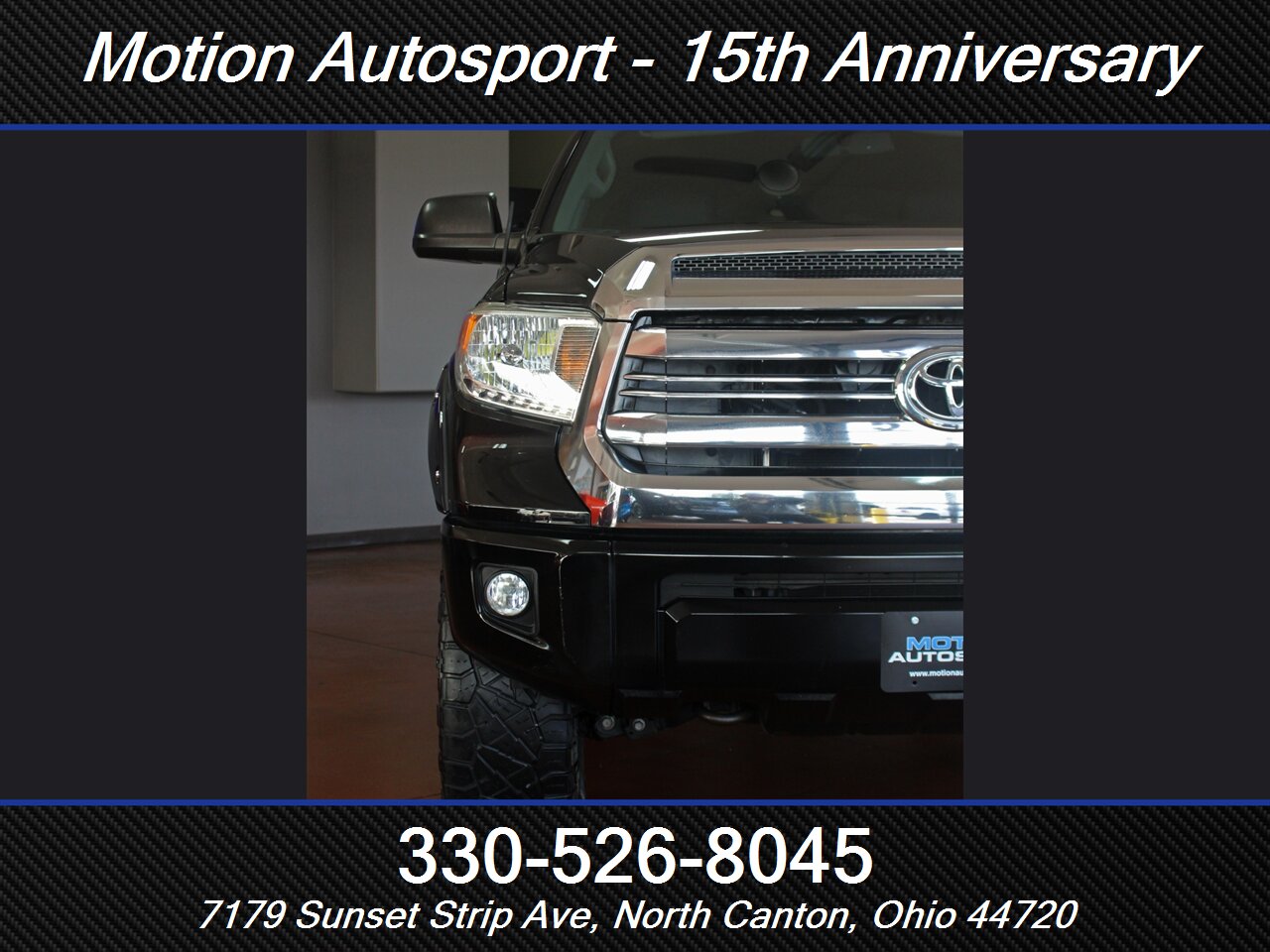 2017 Toyota Tundra SR5 TRD Sport 4X4 - Photo 5 - North Canton, OH 44720