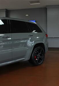 2020 Jeep Grand Cherokee SRT  Panoramic Moon Roof Black Top Package 4X4 - Photo 45 - North Canton, OH 44720