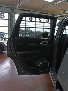 2020 Jeep Grand Cherokee SRT  Panoramic Moon Roof Black Top Package 4X4 - Photo 34 - North Canton, OH 44720