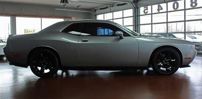 2014 Dodge Challenger R/T  w/Stripes - Photo 10 - North Canton, OH 44720