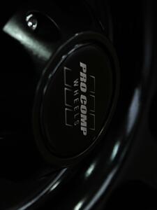 2017 Jeep Wrangler Unlimited Sport  Hard Top Custom Lift 4X4 - Photo 42 - North Canton, OH 44720