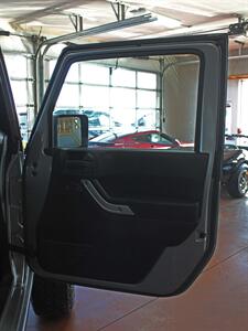2013 Jeep Wrangler Rubicon  Soft Top Custom Lift 4X4 - Photo 25 - North Canton, OH 44720