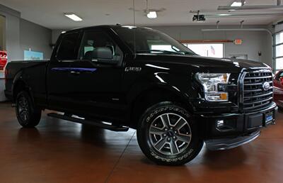 2016 Ford F-150 XLT  Sport FX4 4X4 - Photo 2 - North Canton, OH 44720