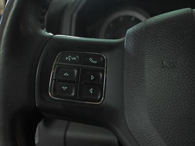 2022 RAM 1500 Classic Express  Black Top Edition 4X4 - Photo 16 - North Canton, OH 44720
