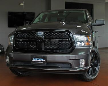 2022 RAM 1500 Classic Express  Black Top Edition 4X4 - Photo 51 - North Canton, OH 44720