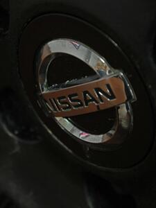 2017 Nissan Titan Platinum Reserve  4X4 - Photo 53 - North Canton, OH 44720