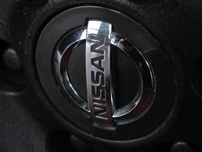 2017 Nissan Titan Platinum Reserve  4X4 - Photo 40 - North Canton, OH 44720