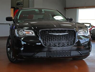 2021 Chrysler 300 Series Touring  Black Top Package - Photo 51 - North Canton, OH 44720
