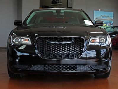 2021 Chrysler 300 Series Touring  Black Top Package - Photo 3 - North Canton, OH 44720
