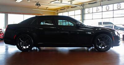 2021 Chrysler 300 Series Touring  Black Top Package - Photo 10 - North Canton, OH 44720