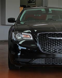 2021 Chrysler 300 Series Touring  Black Top Package - Photo 49 - North Canton, OH 44720