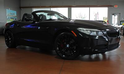 2014 BMW Z4 sDrive35i   - Photo 2 - North Canton, OH 44720