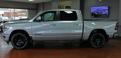 2022 RAM 1500 Sport  Black Top Package 4X4 - Photo 5 - North Canton, OH 44720