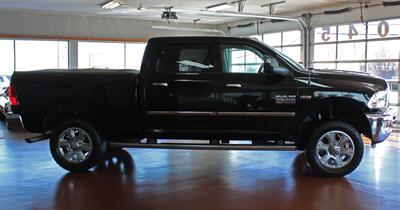 2014 RAM 2500 Big Horn  Moon Roof Navigation 4X4 - Photo 11 - North Canton, OH 44720