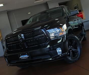 2019 RAM 1500 Classic Express  Black Top Package 4X4 - Photo 35 - North Canton, OH 44720