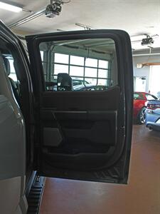 2021 Ford F-150 Lariat  Sport Panoramic Roof FX4 4X4 - Photo 36 - North Canton, OH 44720