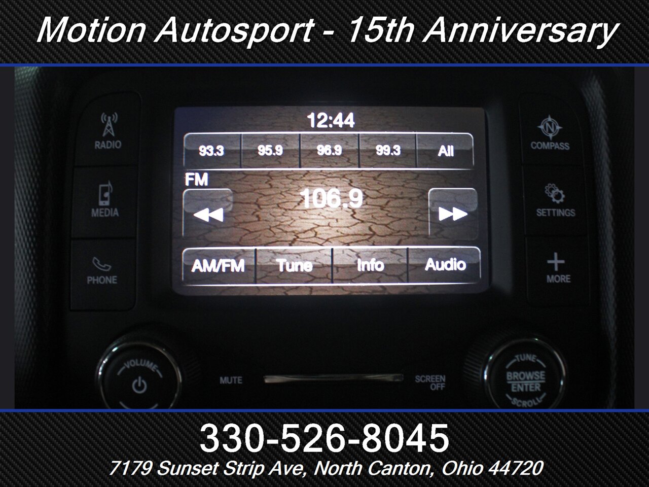 2021 Jeep Wrangler Willys Hard Top 4X4 - Photo 27 - North Canton, OH 44720