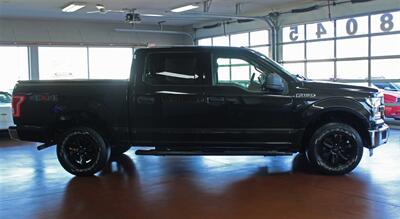 2015 Ford F-150 XLT  4X4 - Photo 11 - North Canton, OH 44720