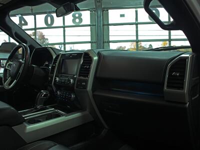 2019 Ford F-150 Lariat  Sport Panoramic Roof 4X4 - Photo 30 - North Canton, OH 44720