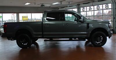 2022 Ford F-250 Super Duty Lariat  Sport FX4 Panoramic Roof 4X4 - Photo 10 - North Canton, OH 44720