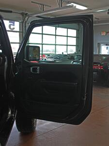 2020 Jeep Wrangler Sport S  Hard Top Custom Lift 4X4 - Photo 26 - North Canton, OH 44720