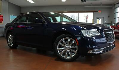 2017 Chrysler 300 Series Limited  AWD - Photo 2 - North Canton, OH 44720