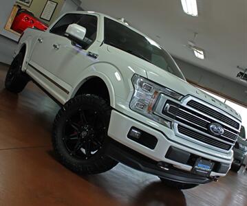 2018 Ford F-150 Limited  Panoramic Moon Roof Custom Lift 4X4 - Photo 47 - North Canton, OH 44720