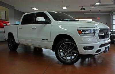 2019 RAM 1500 Sport  Moon Roof Navigation 4X4 - Photo 2 - North Canton, OH 44720