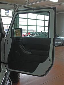 2015 Jeep Wrangler Unlimited Sport  Custom Lift 4X4 - Photo 25 - North Canton, OH 44720