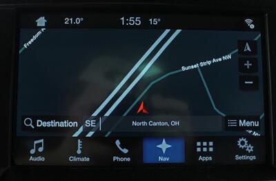 2016 Ford F-150 Lariat  Moon Roof Navigation 4X4 - Photo 24 - North Canton, OH 44720