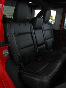 2021 Jeep Wrangler Unlimited Sahara 80th Anniversary  Sky Touch Roof - Photo 41 - North Canton, OH 44720