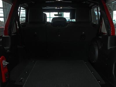 2021 Jeep Wrangler Unlimited Sahara 80th Anniversary  Sky Touch Roof - Photo 9 - North Canton, OH 44720