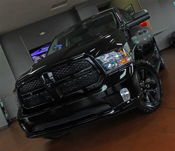 2021 RAM 1500 Classic Express  Black Top Package 4X4 - Photo 38 - North Canton, OH 44720