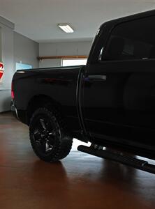 2018 RAM 1500 Express  Black Top Edition 4X4 - Photo 51 - North Canton, OH 44720